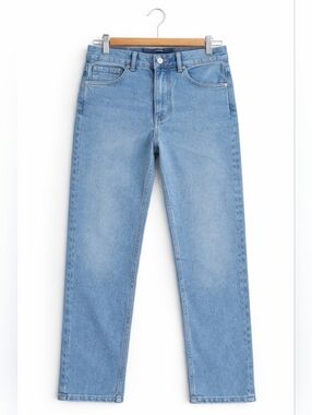 ME+EM Straight Leg Light Wash Jeans Women’s Size 26